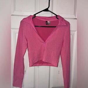 H&M Divided Pink Ribbed V-Neck Crop Top